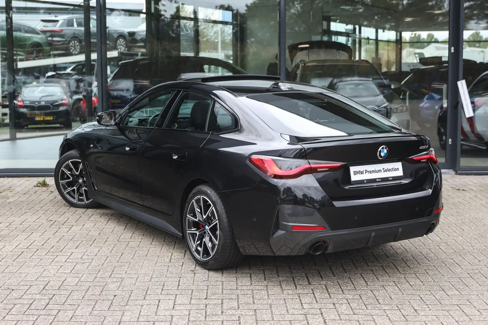 BMW 420 4 Serie Gran Coupé 420i High Executive M Sport Aut Noir - 2