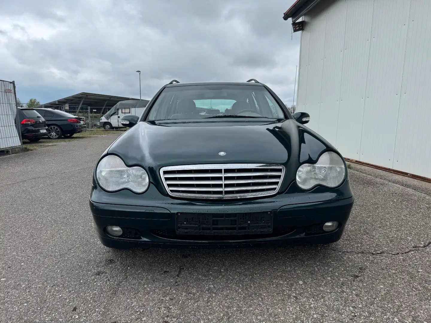 Mercedes-Benz C 220 CDI T Classic Aut. *AHK*KLIMA*SHZ* Vert - 2