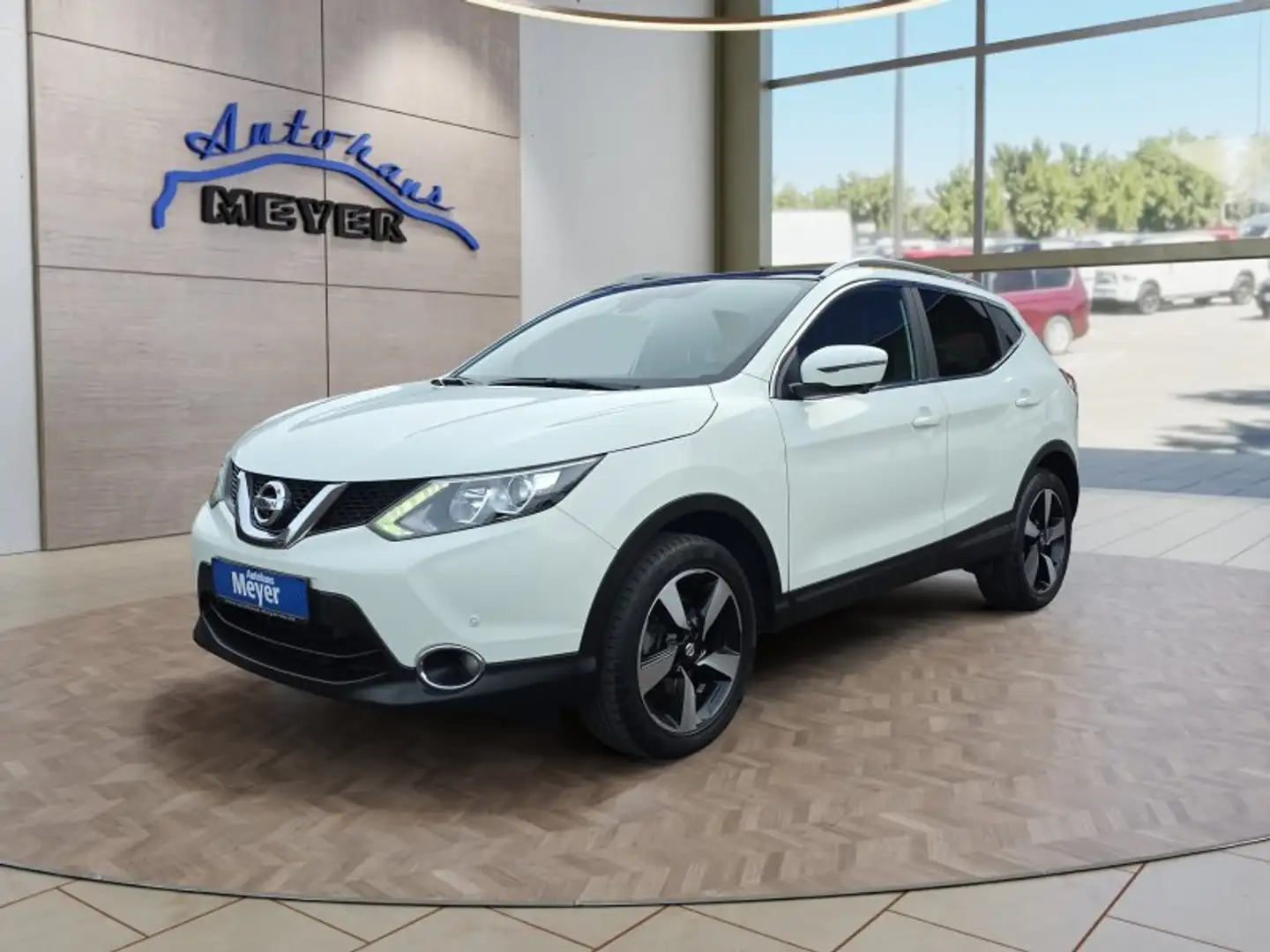 Nissan Qashqai 1.6 DIG-T N-Vision aAHK/Pano/Navi/Winterp. Blanc - 1