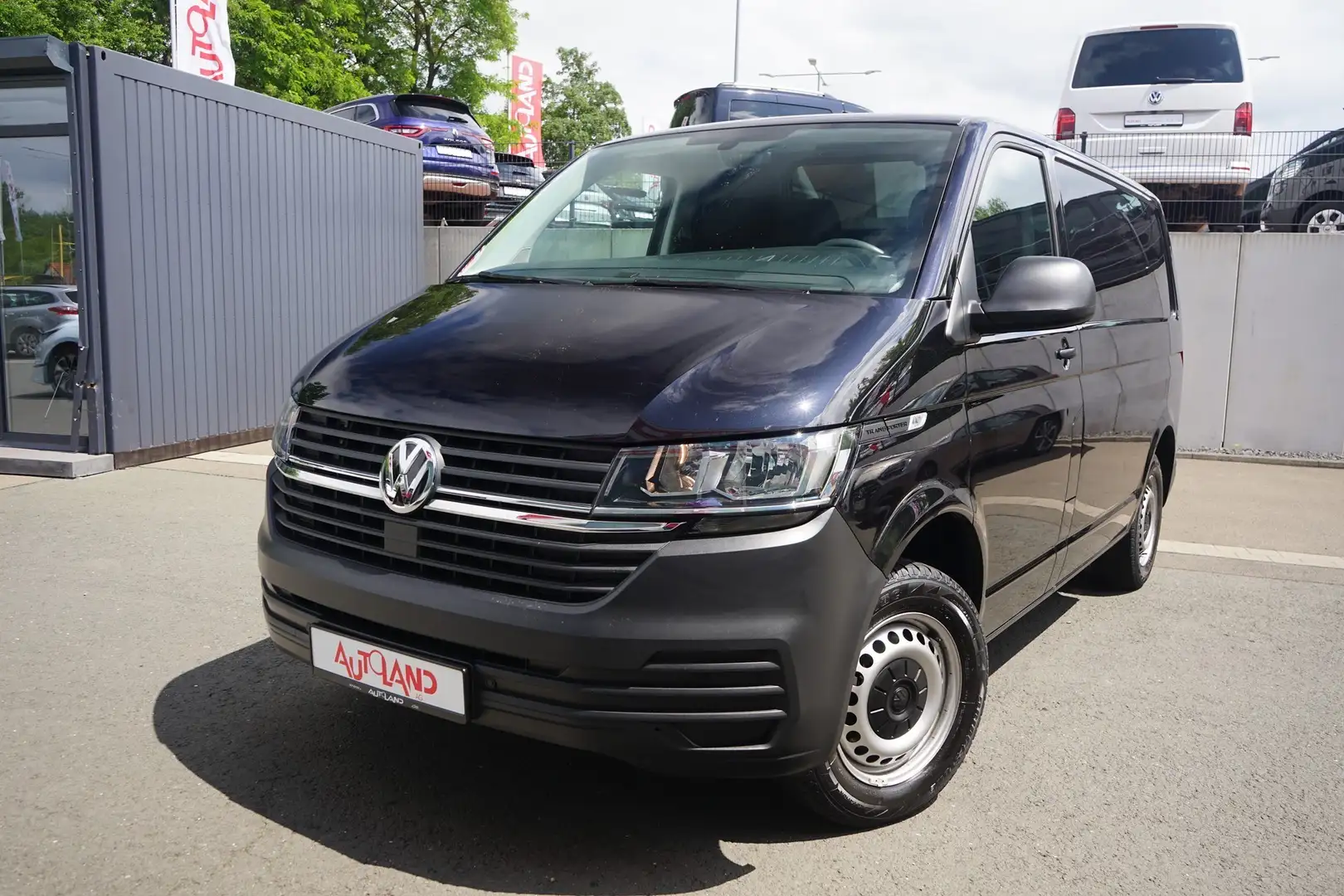Volkswagen T6 Multivan T6 2.0 TDI Multivan Standheizung Kamera 1. Hand Grau - 2