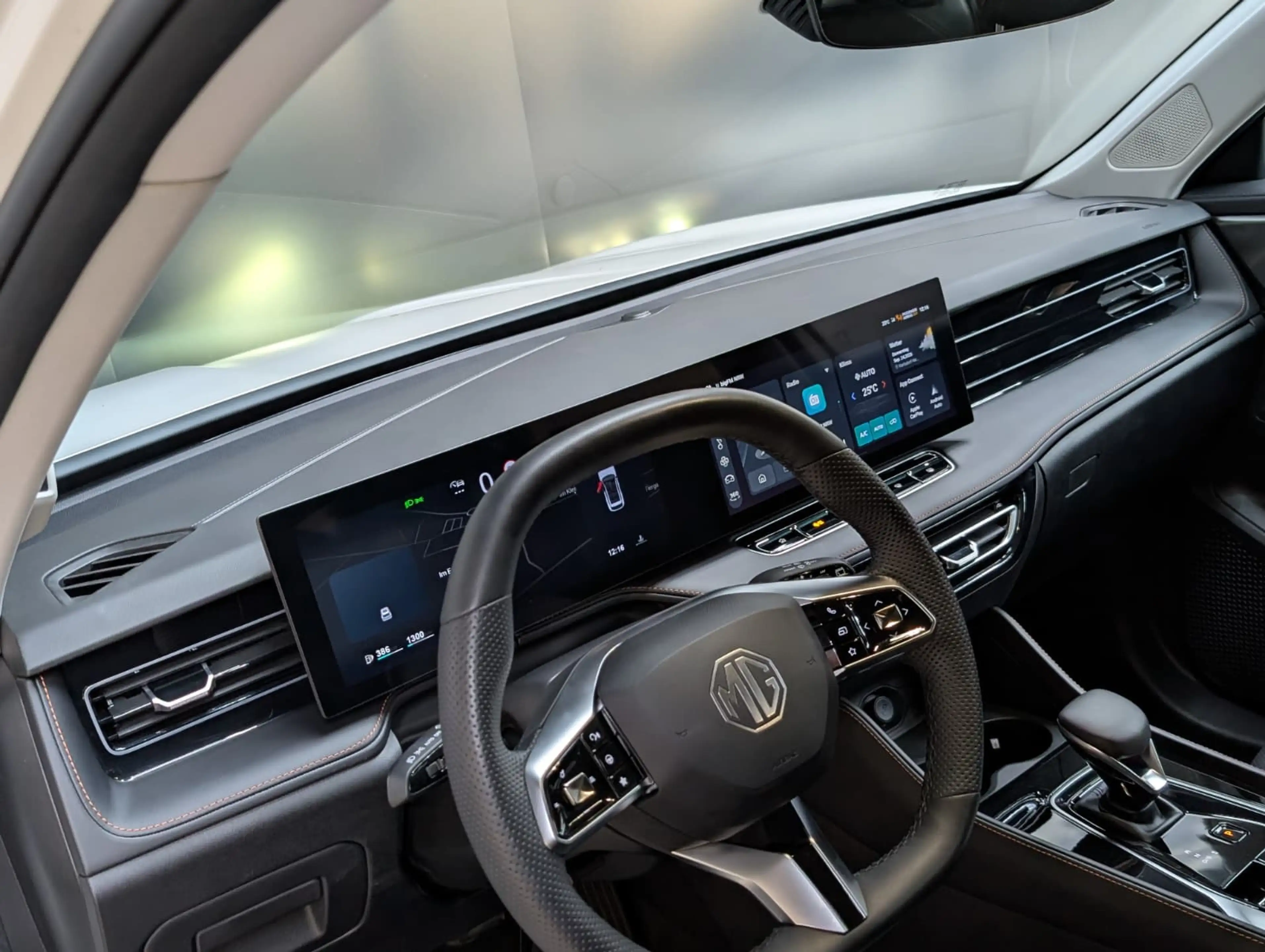 MG HS 1.5 TGDI Luxury >NAV+360+VIRTU+ACC+LEDER+SHZ+ — photo 12