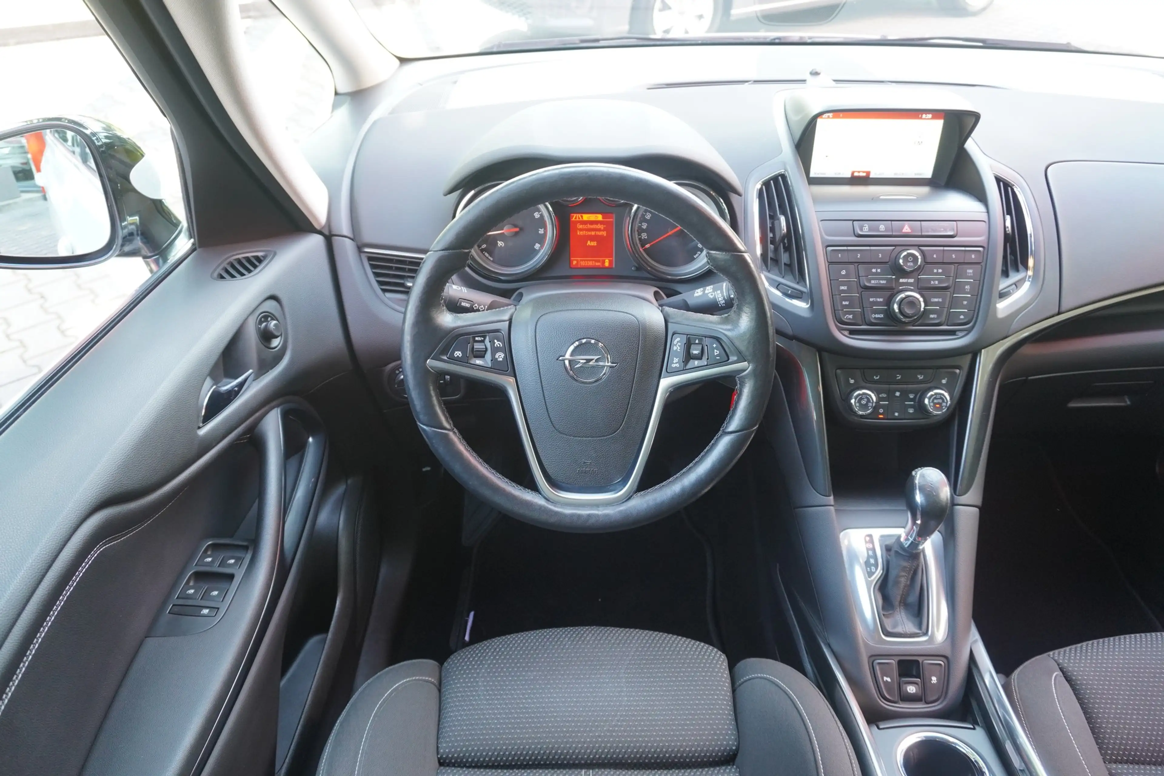 Opel Zafira Tourer 1.6 AHK Navi Kamera Sitzheizung — photo 15