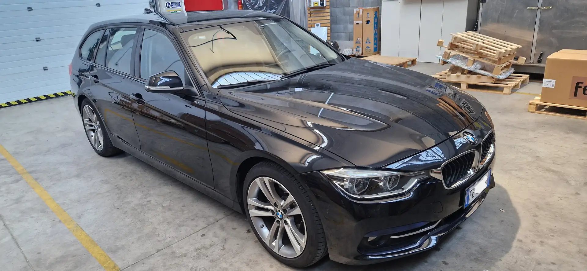 BMW 325 touring Nero - 1