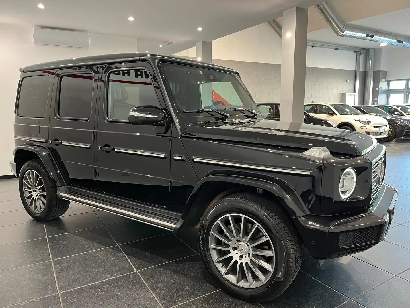Mercedes-Benz G 350 Classe G d Premium Plus 286cv TETTO + PACK LUCI Zwart - 2