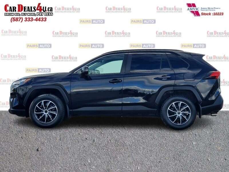 2025 Toyota RAV4 XLE — снимка 1