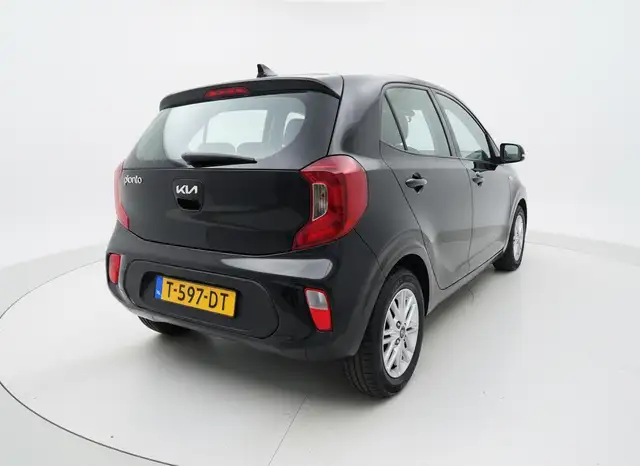 Kia Picanto view 3