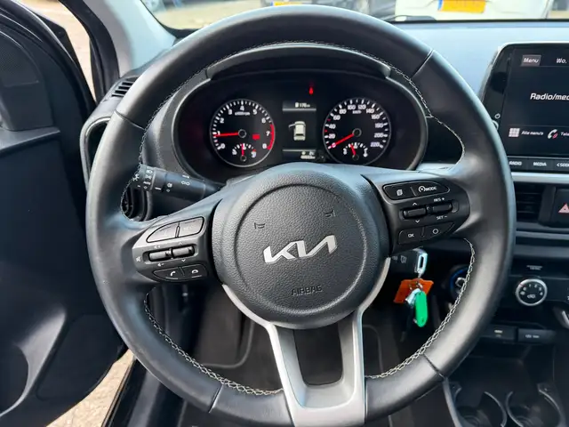 Kia Picanto view 12