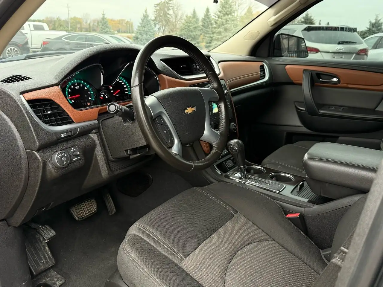 Chevrolet Traverse снимка Chevrolet Traverse