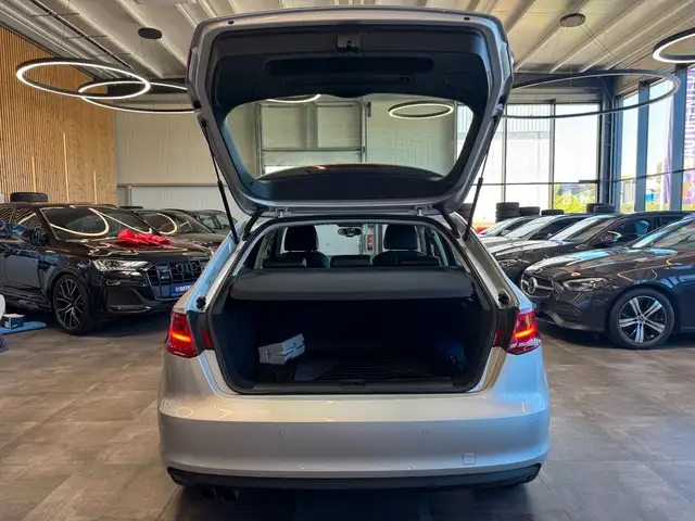 Audi A3 view 6