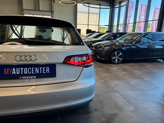 Audi A3 view 27