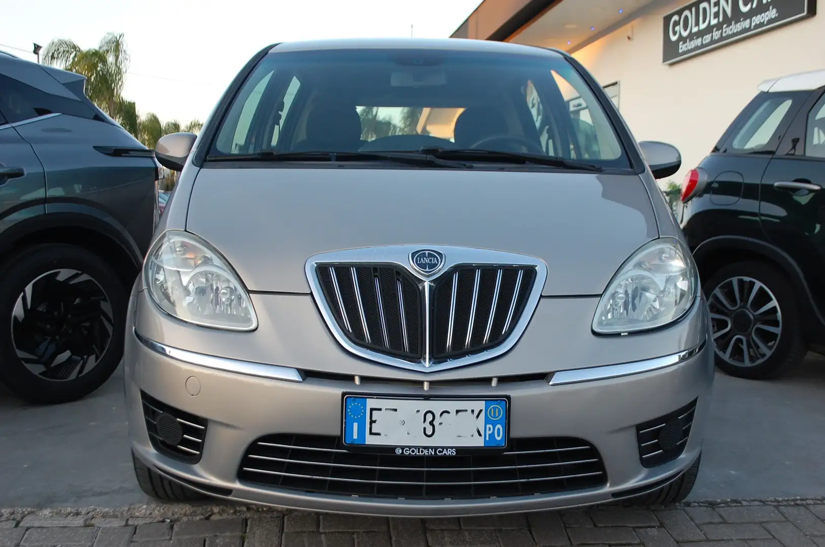 Lancia MUSA 1.3 mjt Diva 70CV Uff Italy Lega Clima Unico Prop Grigio - 2
