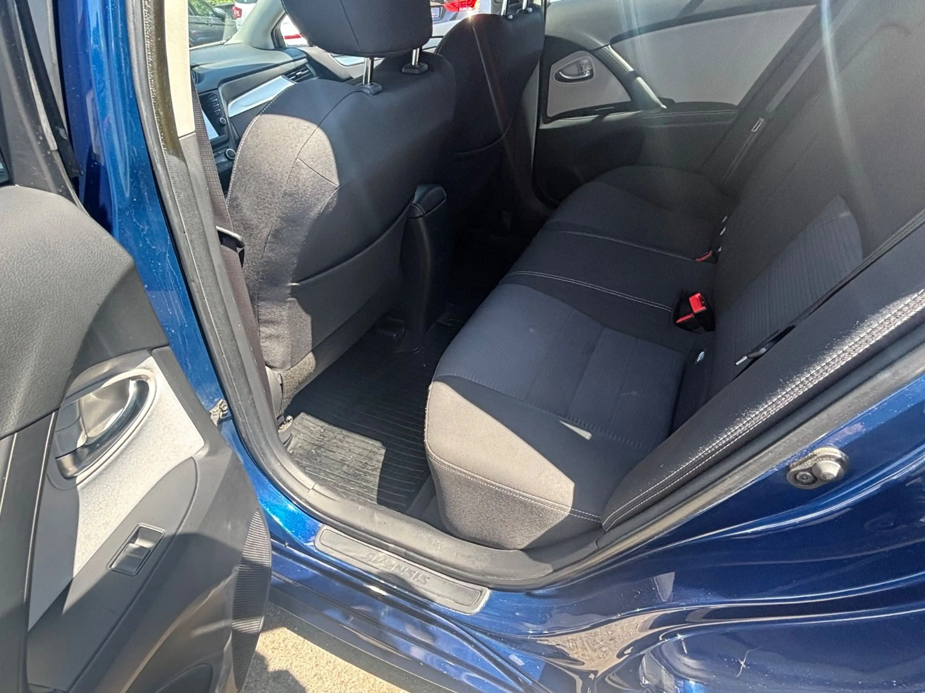 Toyota Avensis Sports Edition-S *KAM*STH*NAVI*AHK — photo 7