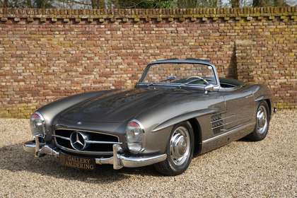 Mercedes-Benz SL 300 Roadster Recently fully examined with structural a