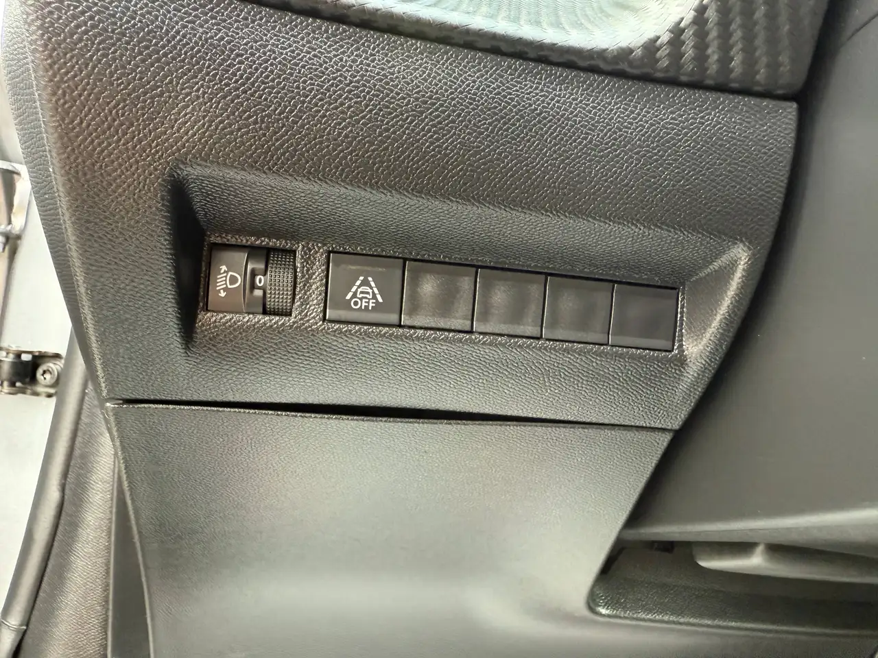 Peugeot 208 1.2i 100PK STYLE CARPLAY DAB PDC BLUETOOTH FULL LED ALU CARPASS, миниатюра 18
