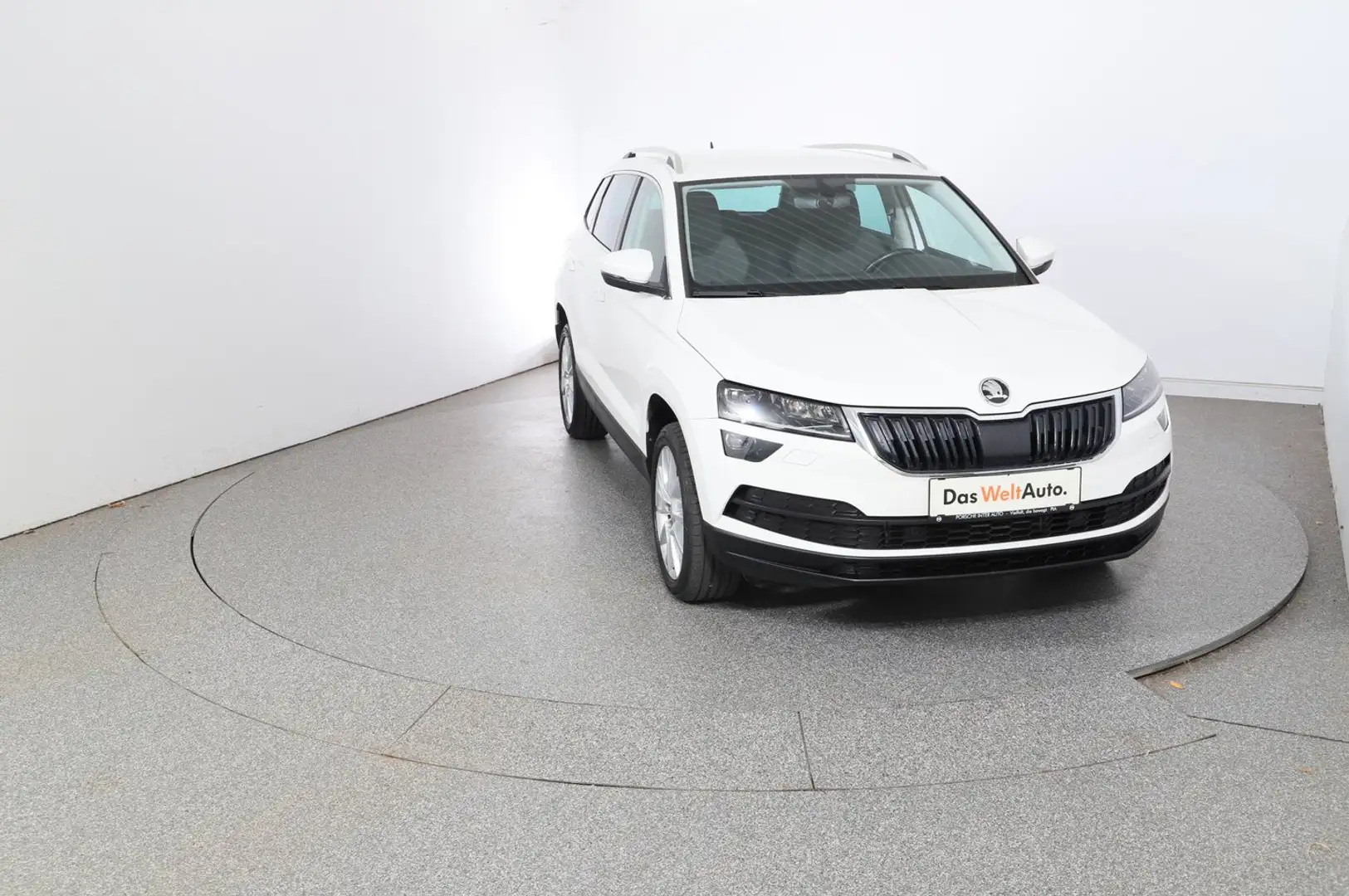 Skoda Karoq Style Limited TSI DSG ACT Weiß - 2