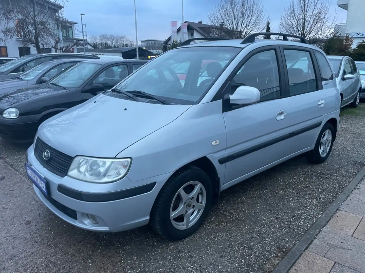 Hyundai Matrix 1.6 GLS KLIMA ALU NUR 101.693 KM !!! Silber - 1