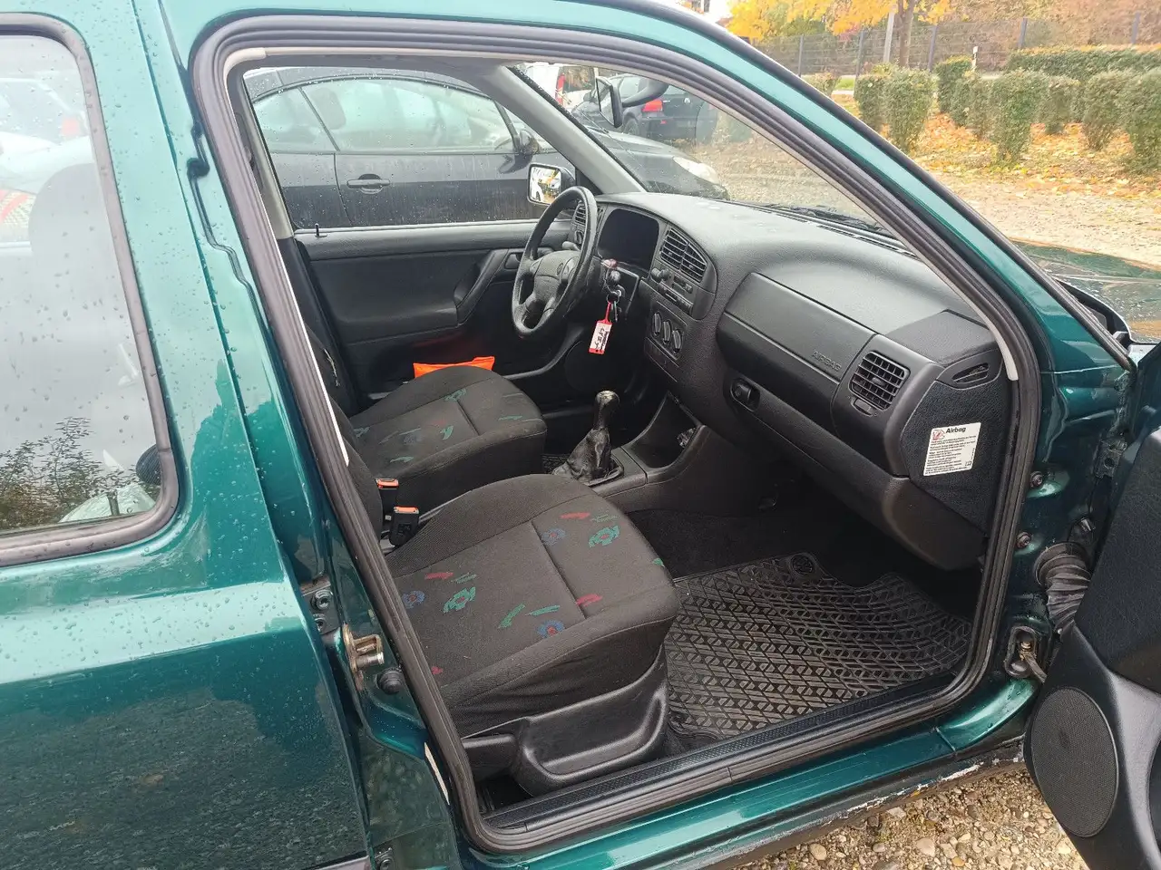 Volkswagen Golf III 1.8 "1.Hd.*SD*178000 km*HU:10/26, foto 5