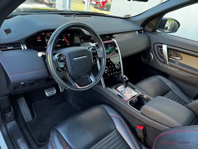 Land Rover Discovery Sport view 9