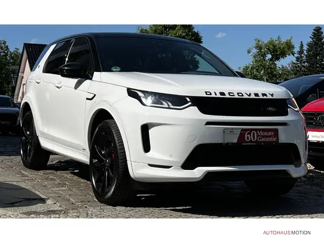 Land Rover Discovery Sport view 5