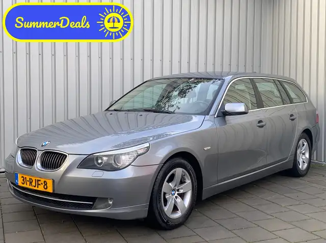 BMW 525