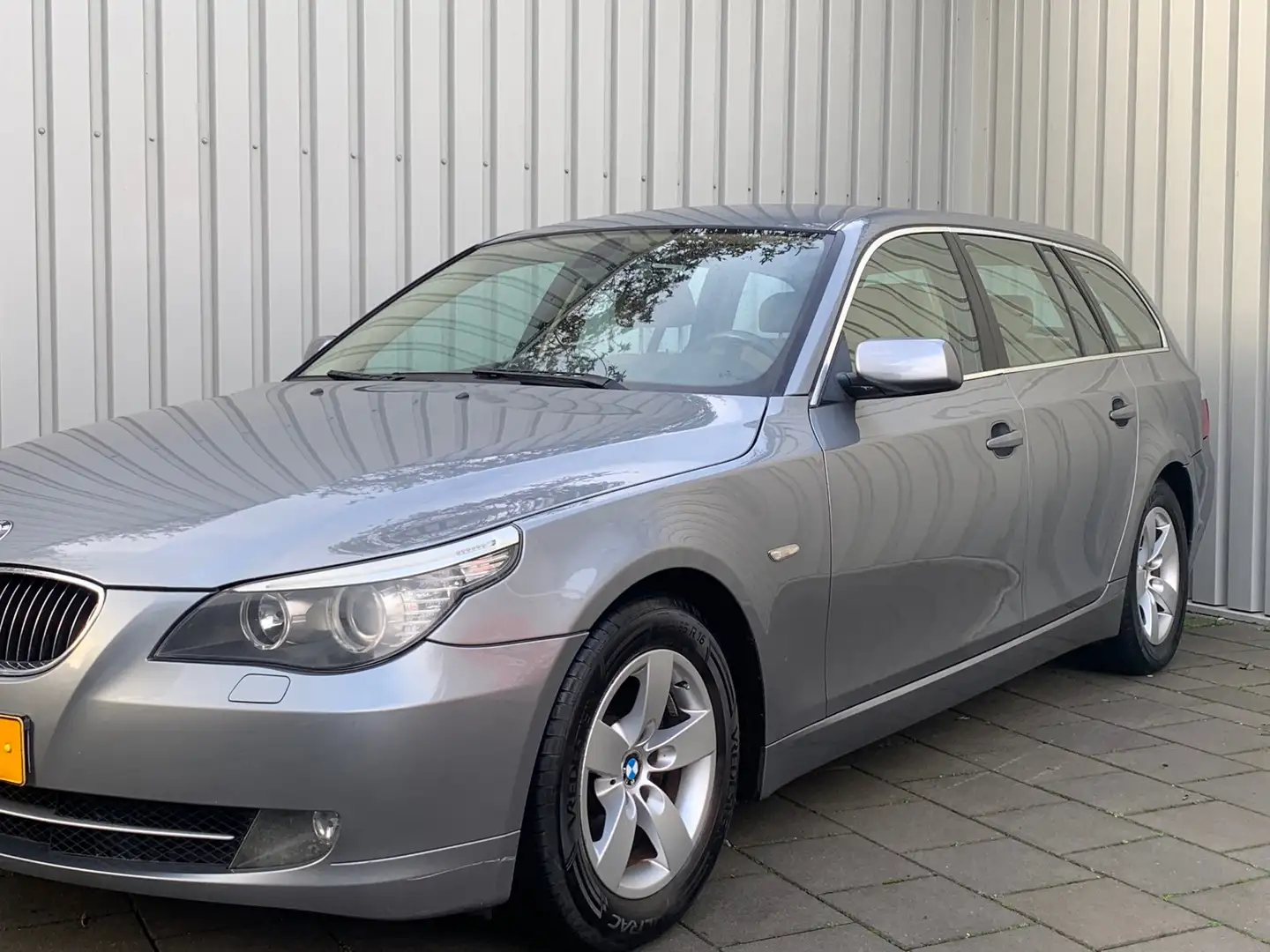 BMW 525 5-serie Touring 525i|Automaat|Airco|Leder| Gris - 2