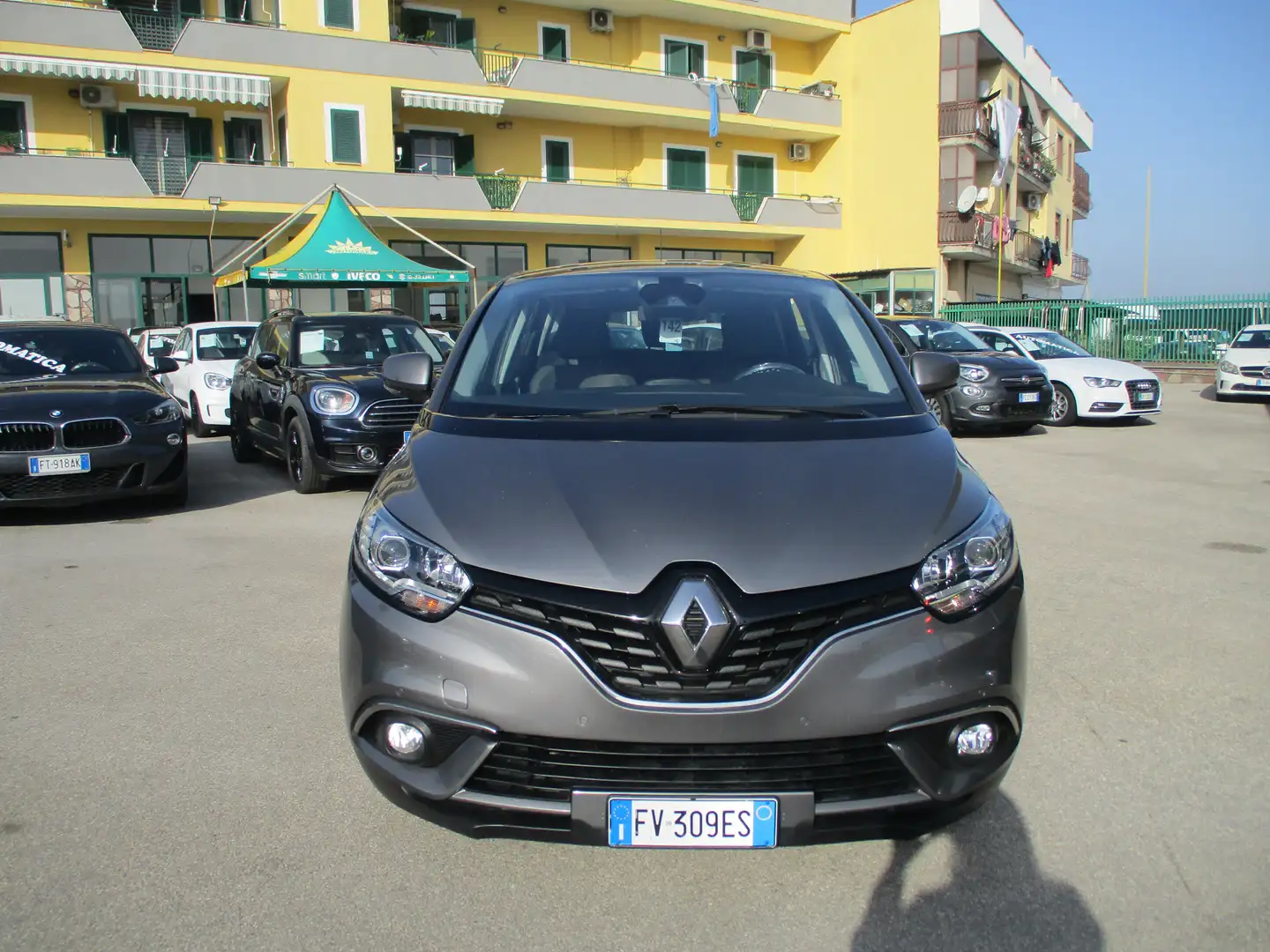 Renault Scenic 1.7 BLUE DCI 120 INTENS E6D NAVI/PDC KM CERTIFICAT Grau - 2