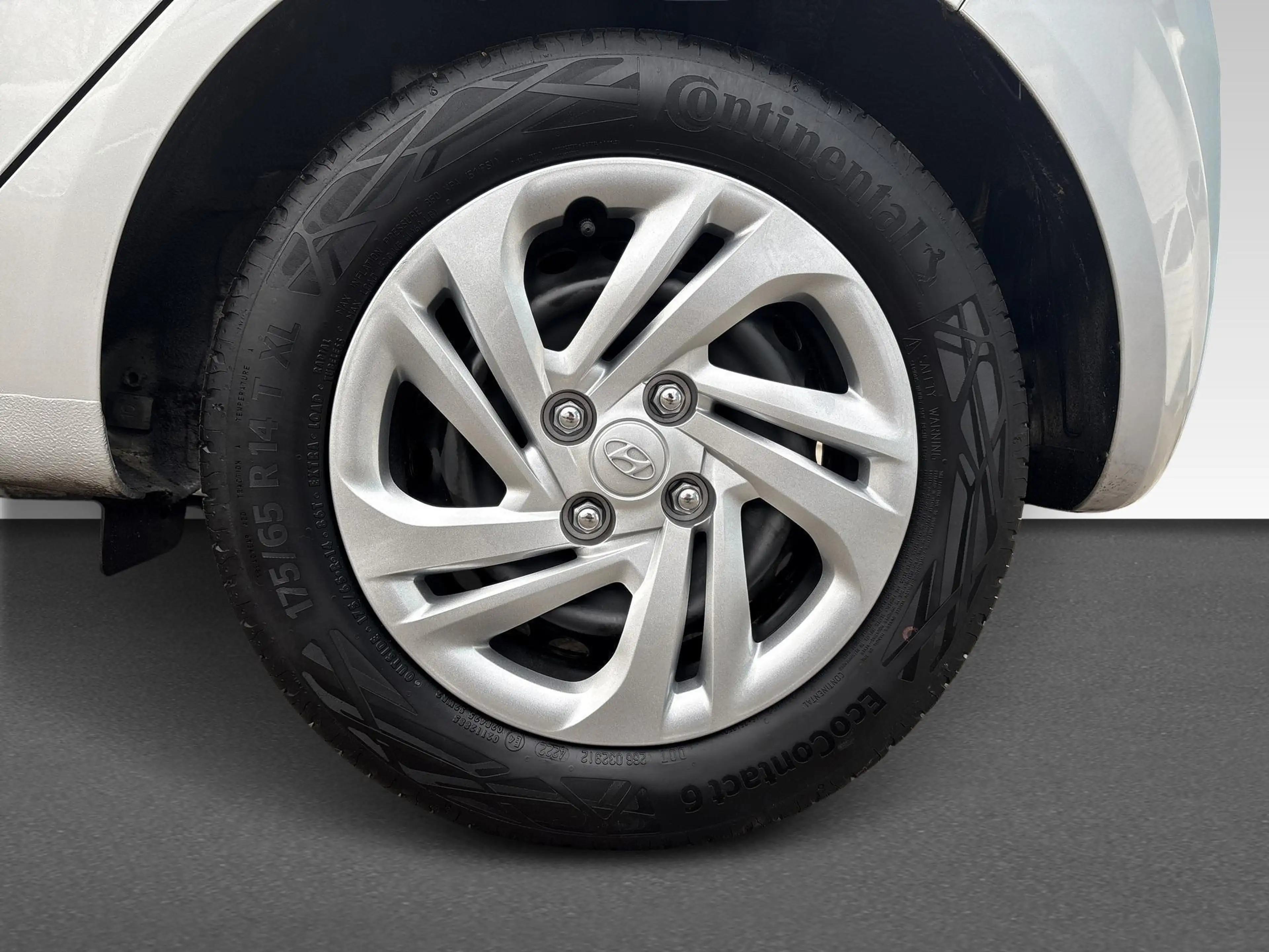 Hyundai i10 1.0 Comfort 5-zits | AUTOMAAT! — photo 11