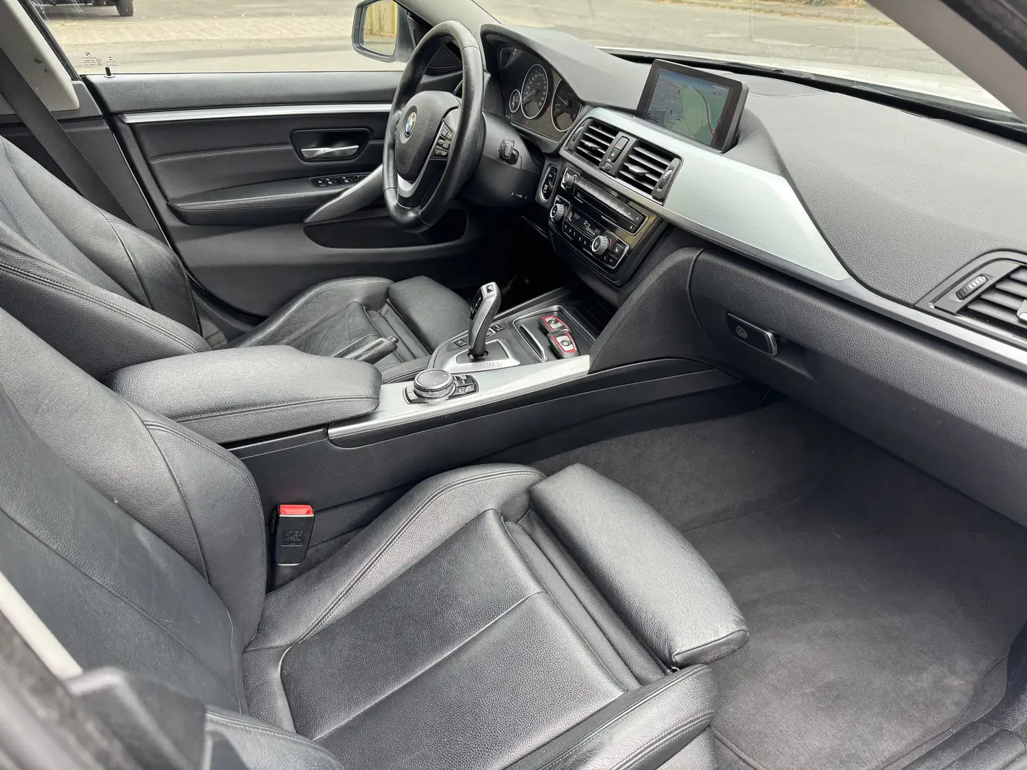 BMW 430 d Gran Coupe  xDrive Sport Line /Navi / Leder Blanco - 2