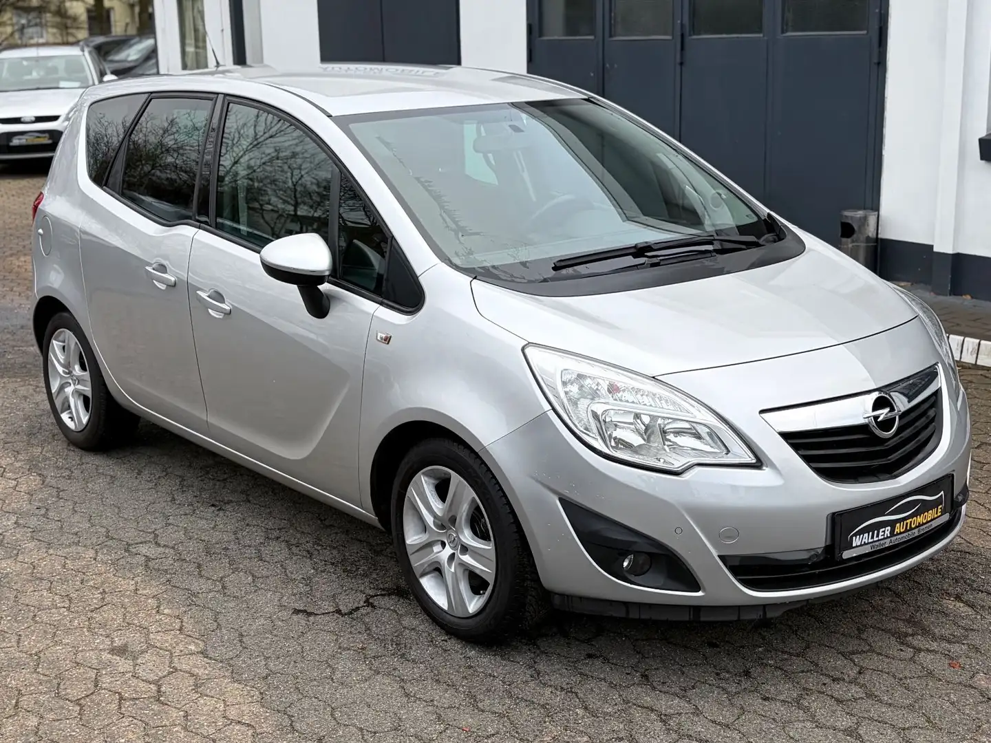 Opel Meriva B 1.7 CDTi AUTOMATIK / INSP NEU / PDC Grau - 1