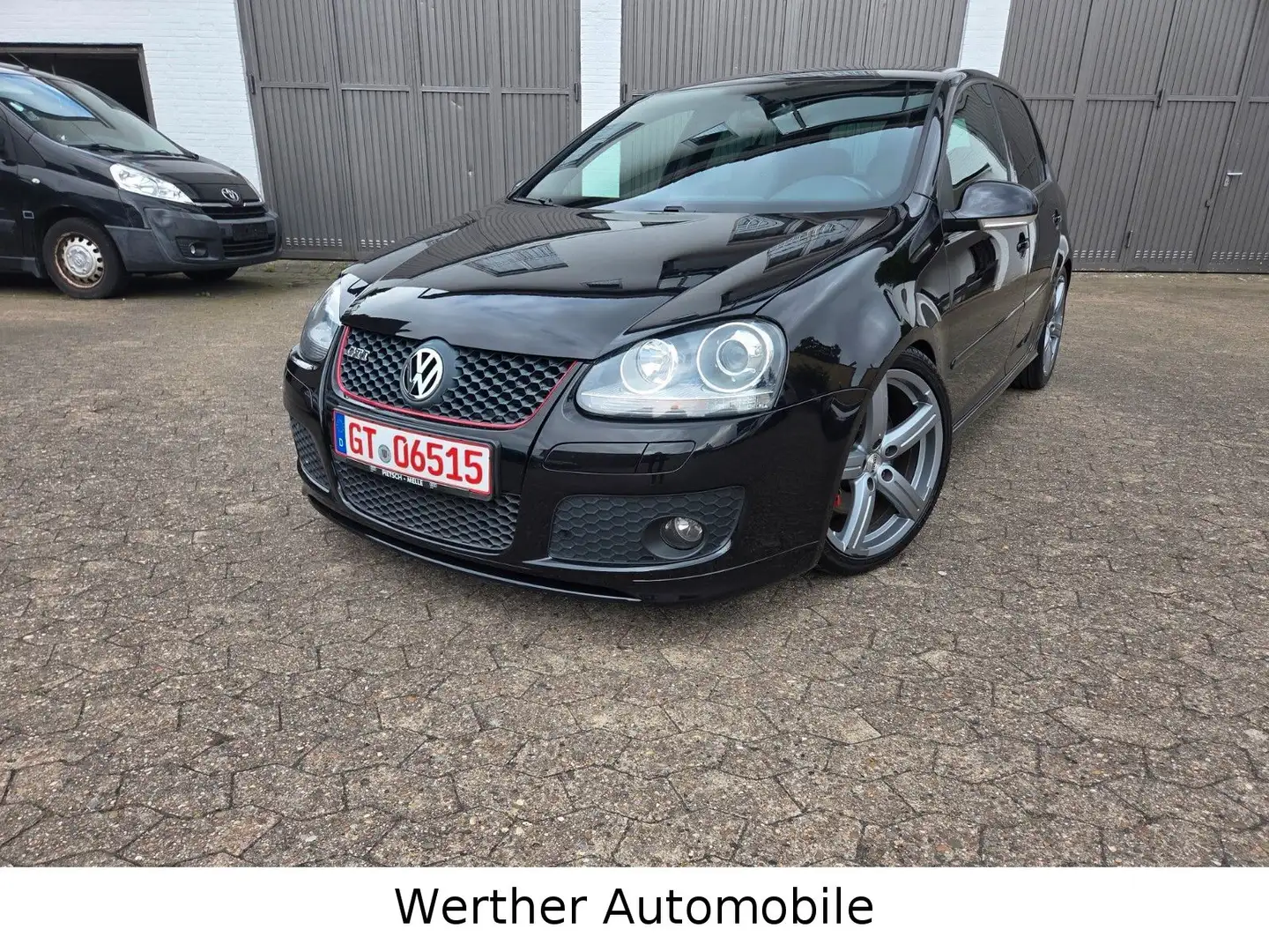 Volkswagen Golf V Lim. GTI Pirelli Noir - 2