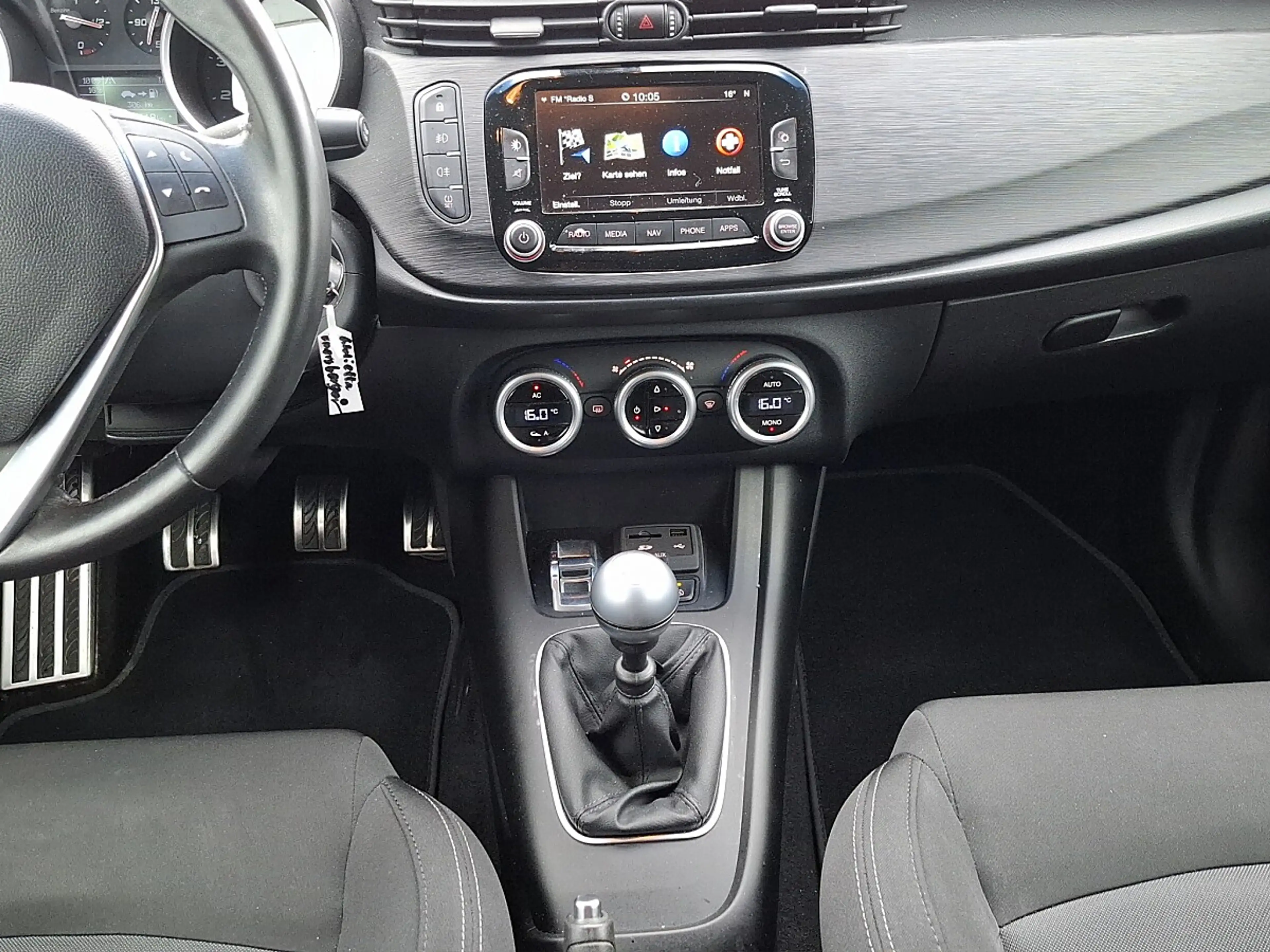 Alfa Romeo Giulietta Super 1,4 TB MultiAir — photo 8