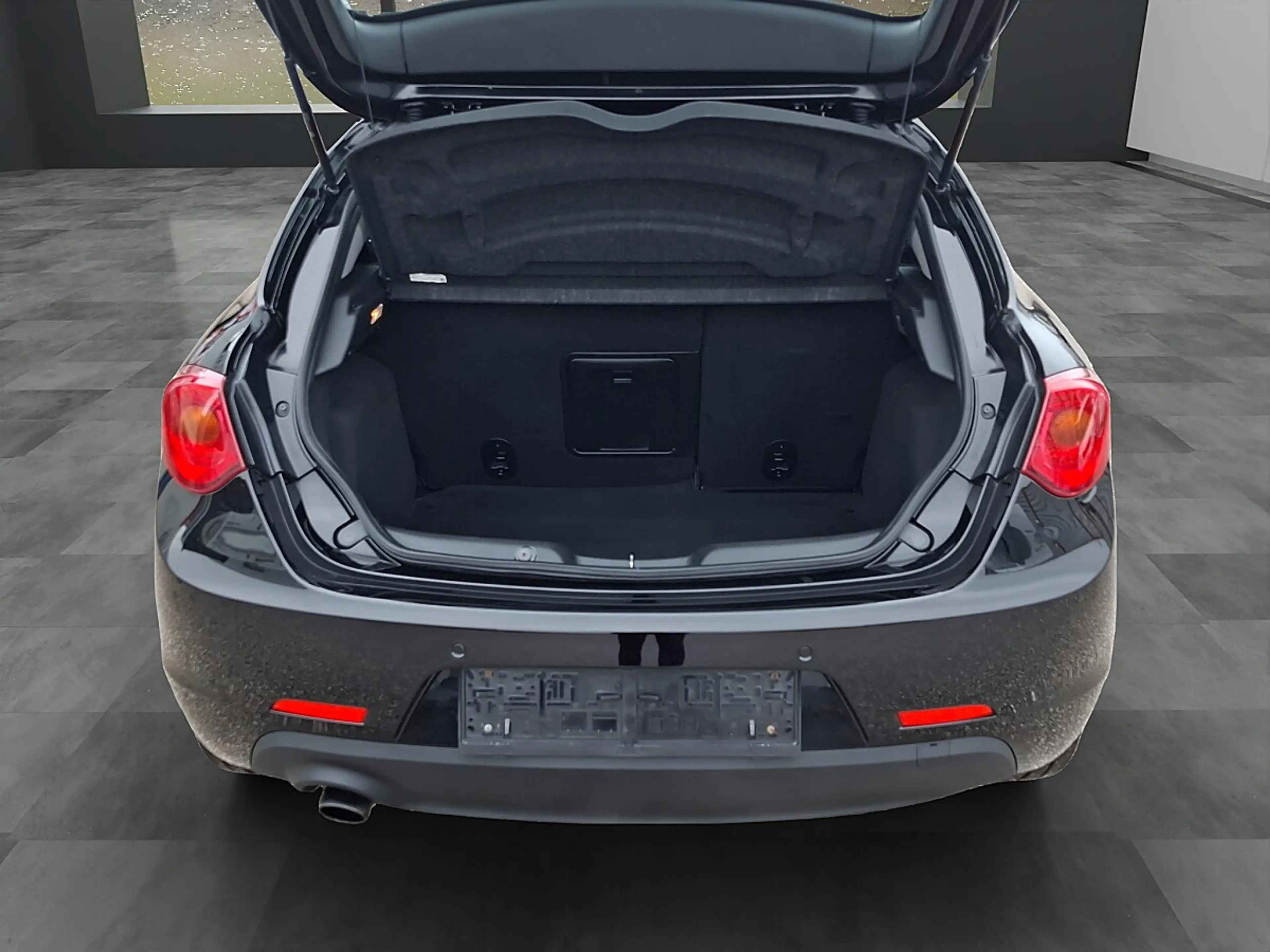 Alfa Romeo Giulietta Super 1,4 TB MultiAir — photo 11