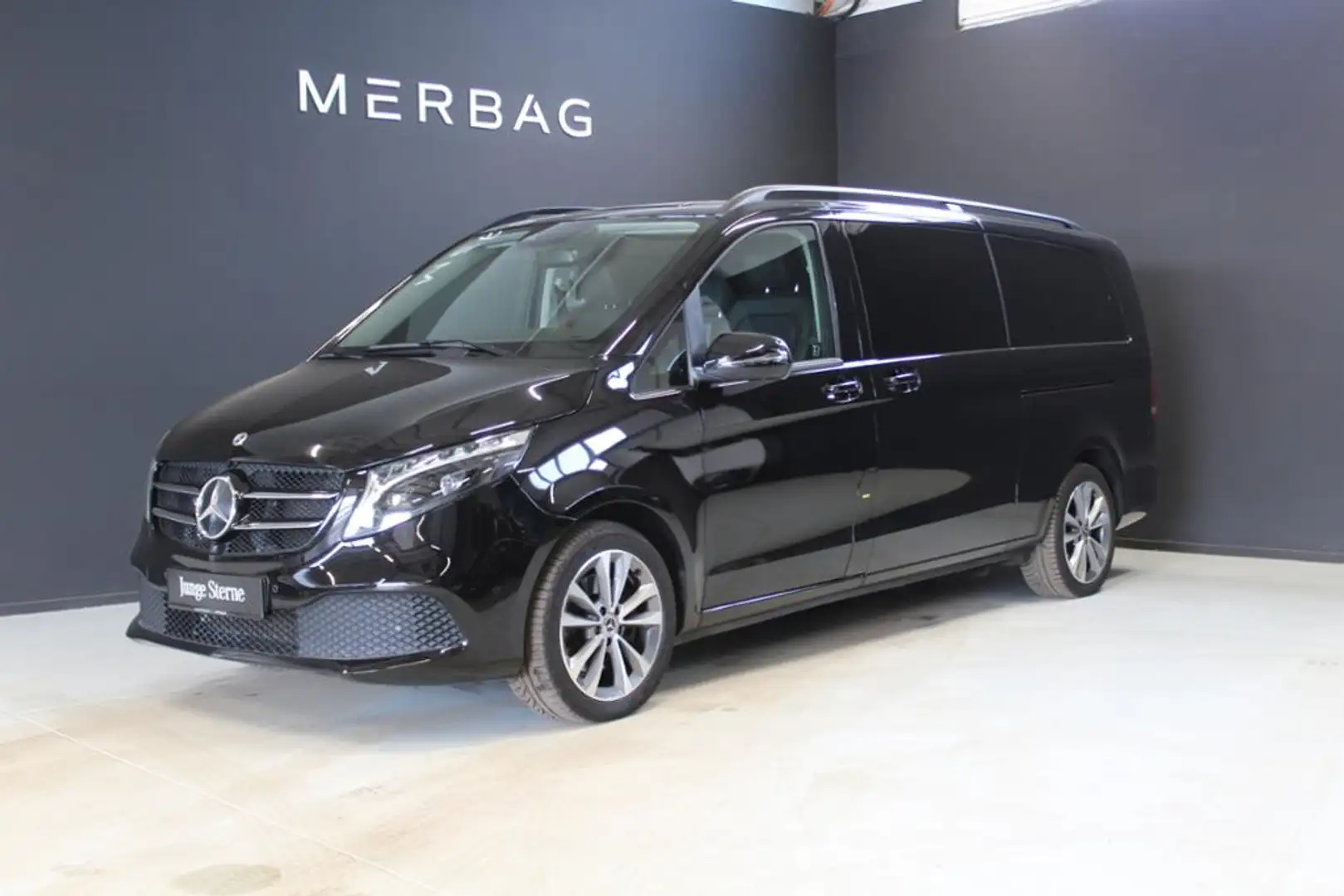 Mercedes-Benz V 300 d  *Avantgarde Extralang AIRMAT el.Türen Schwarz - 2