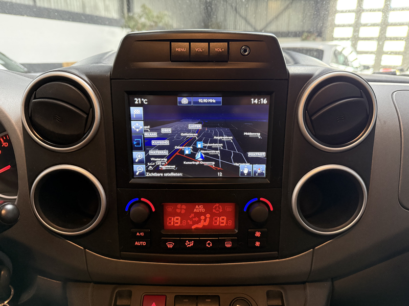 Peugeot Partner Tepee 1.2 PureTech Active — photo 8