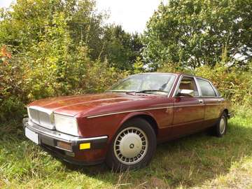 Daimler Six XJ40 "the best of all"