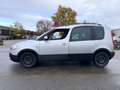 Skoda Roomster 1.2 12V HTP Silber - thumbnail 2