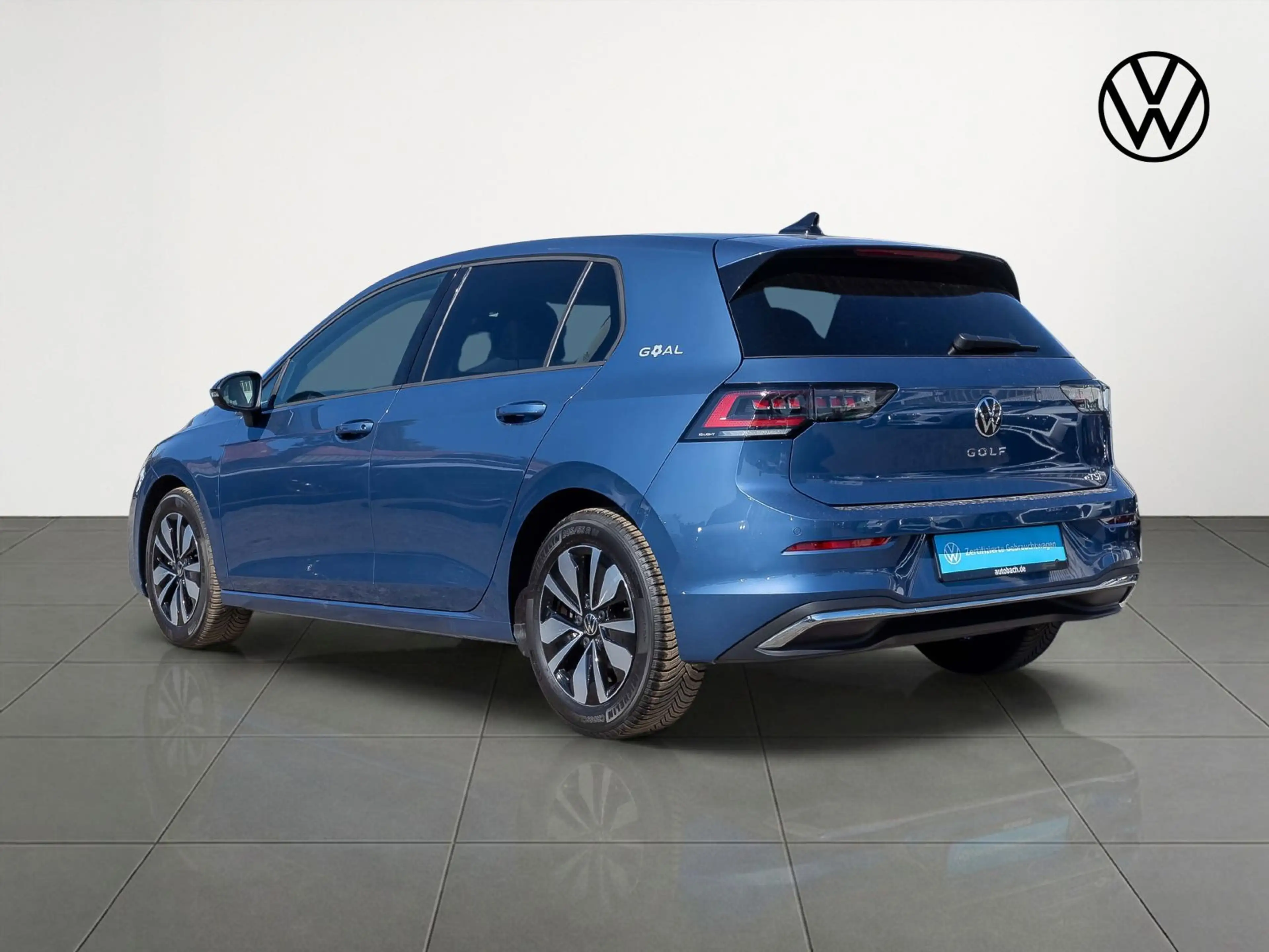 Volkswagen Golf VIII Goal 1.5 eTSI DSG Navi Matrix ACC AHK — photo 4