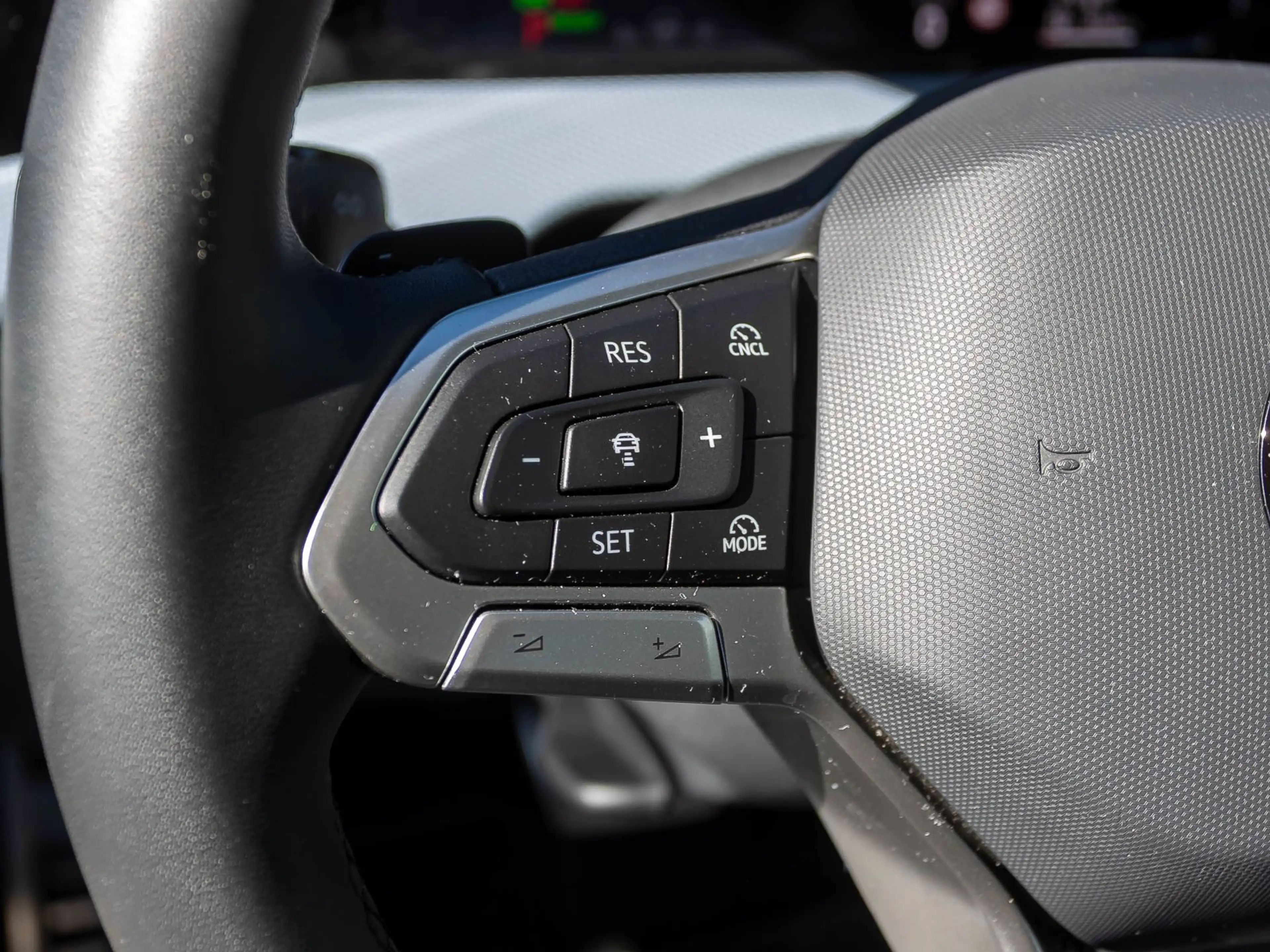 Volkswagen Golf VIII Goal 1.5 eTSI DSG Navi Matrix ACC AHK — photo 15