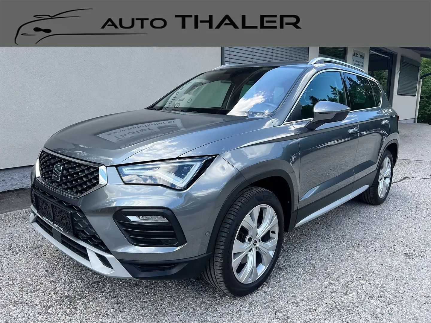 SEAT Ateca Ateca 2,0 Xperience 4WD TDI DSG Xperience Grau - 1