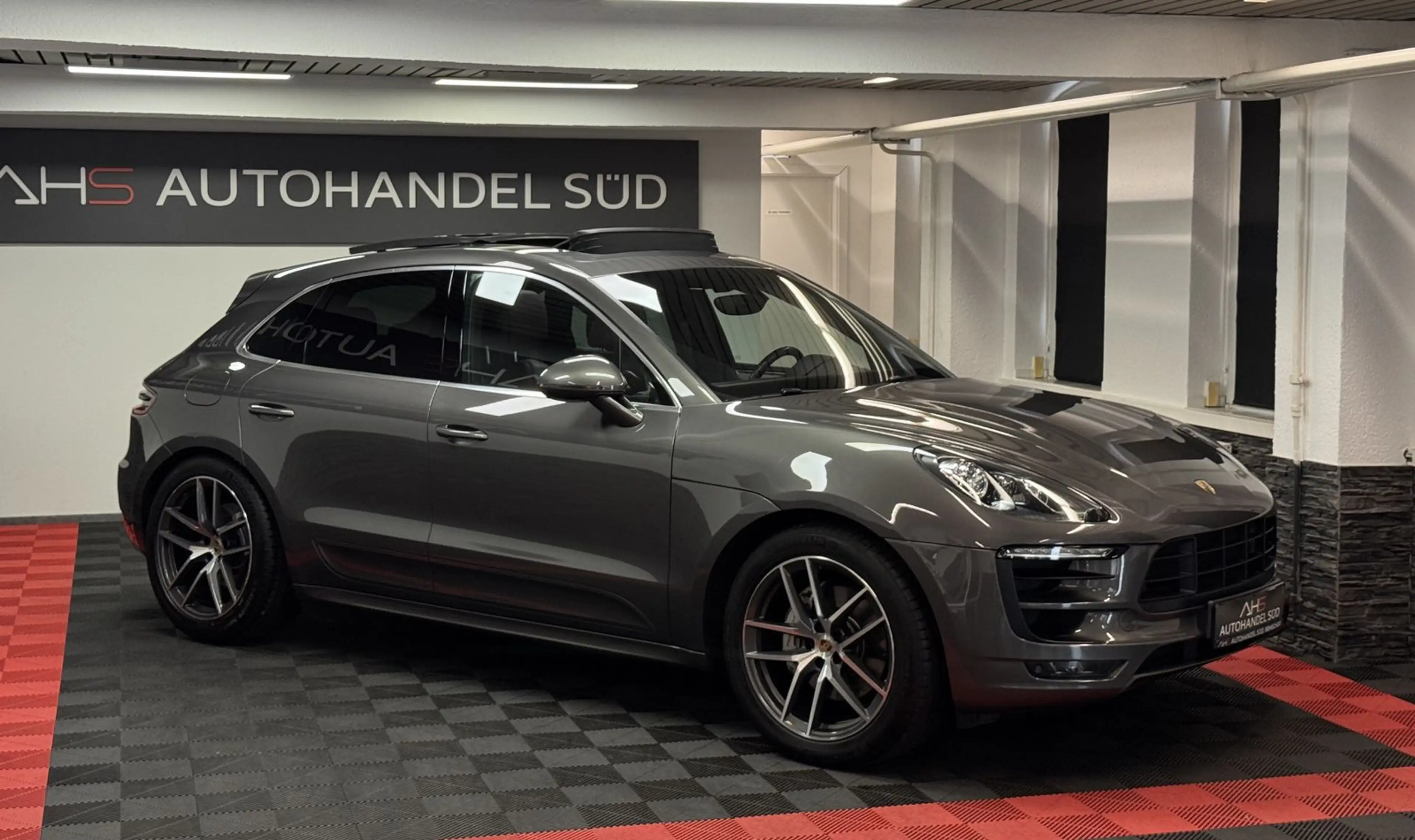 Porsche Macan S*SPORT DESIGN*PANO*LUFT*KAMERA* — photo 2