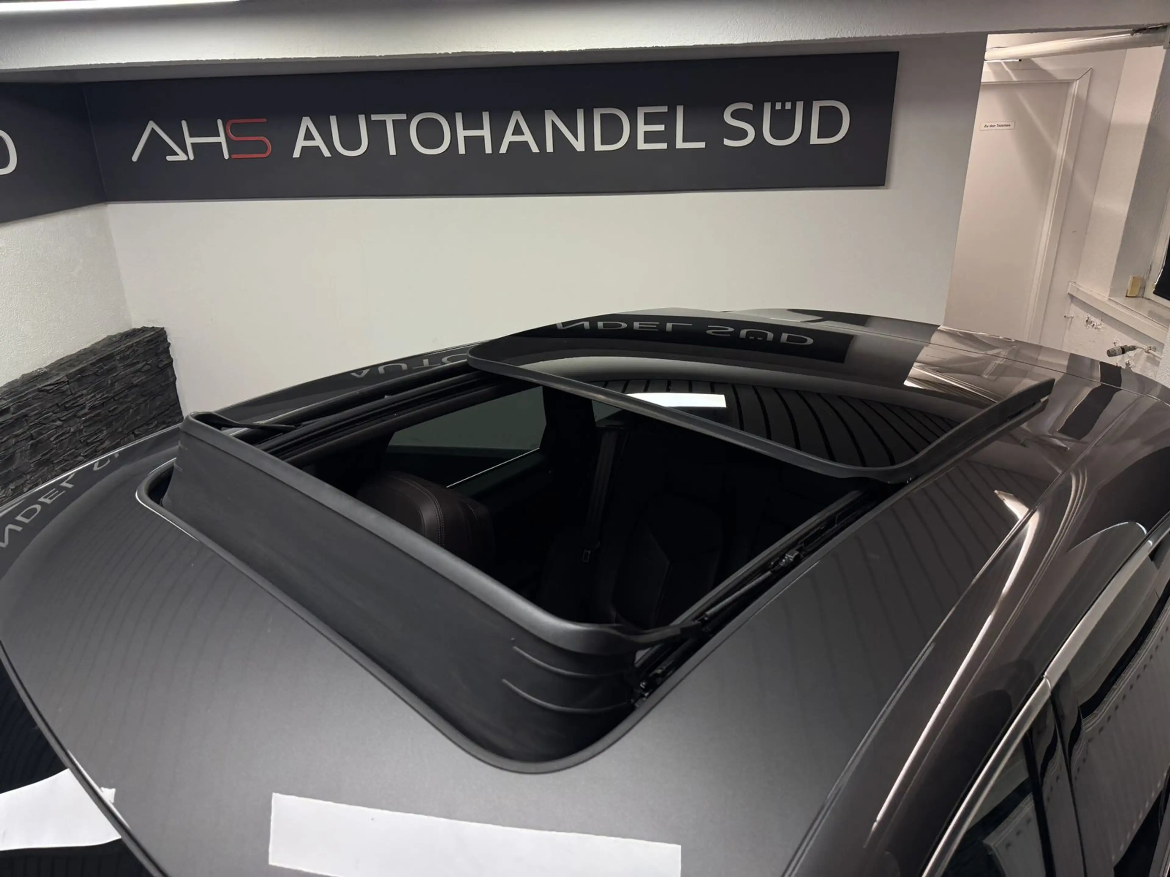 Porsche Macan S*SPORT DESIGN*PANO*LUFT*KAMERA* — photo 15