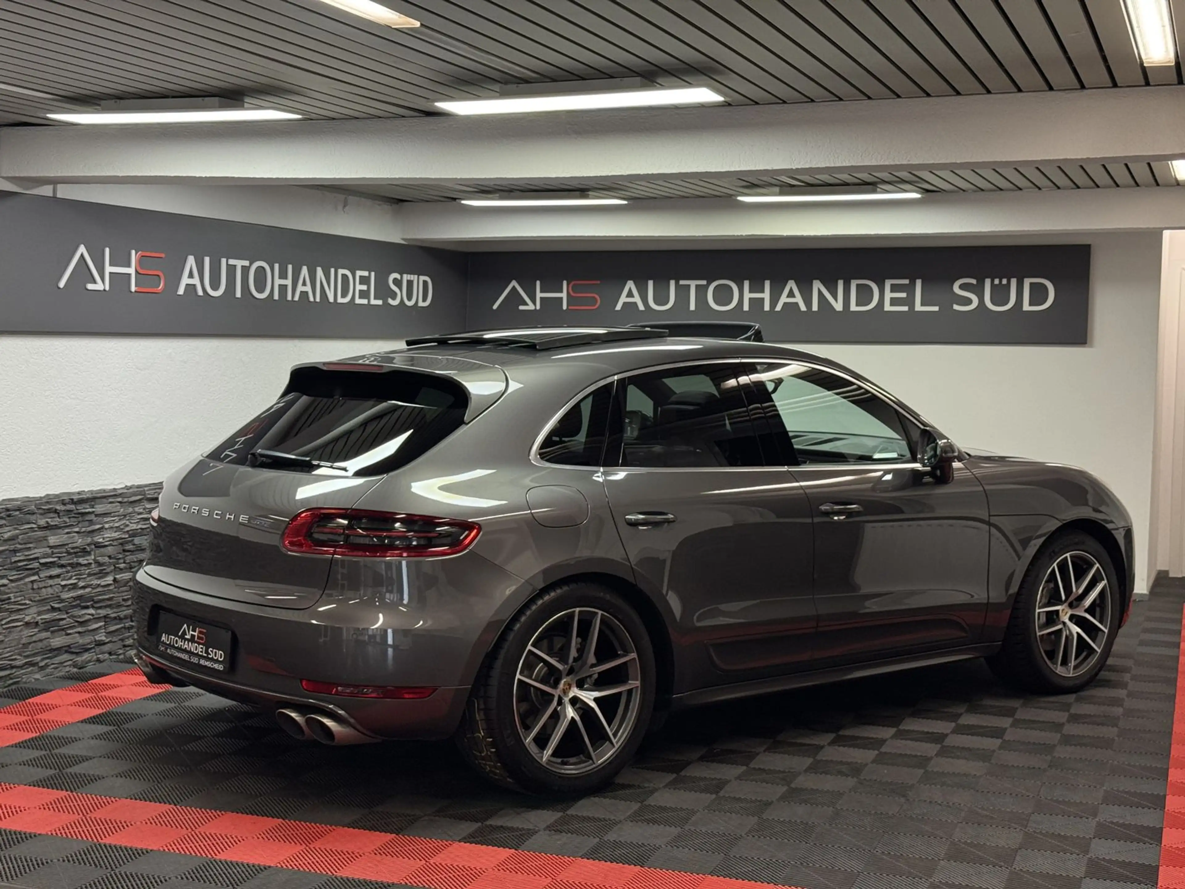 Porsche Macan S*SPORT DESIGN*PANO*LUFT*KAMERA* — photo 5