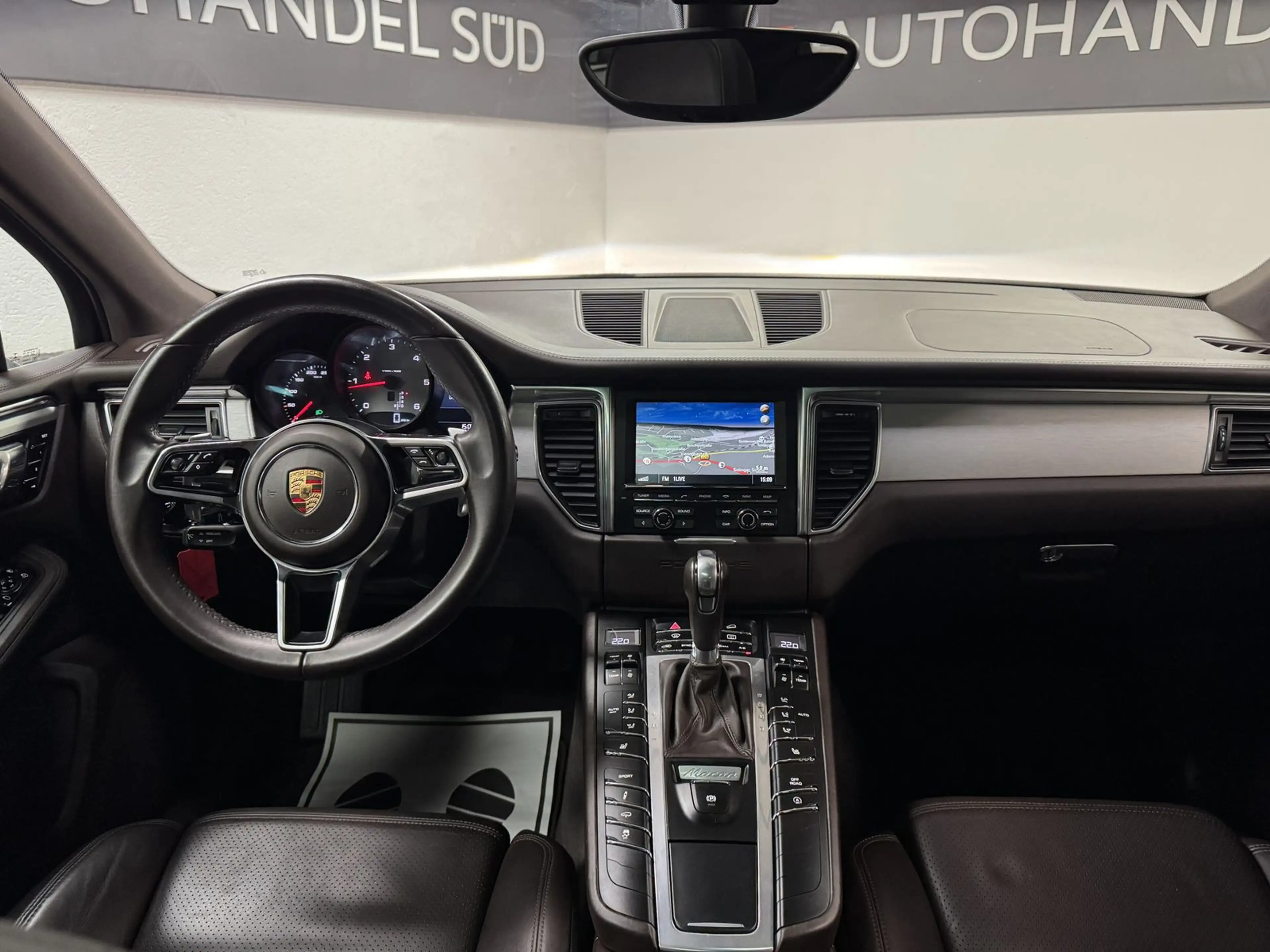Porsche Macan S*SPORT DESIGN*PANO*LUFT*KAMERA* — photo 8