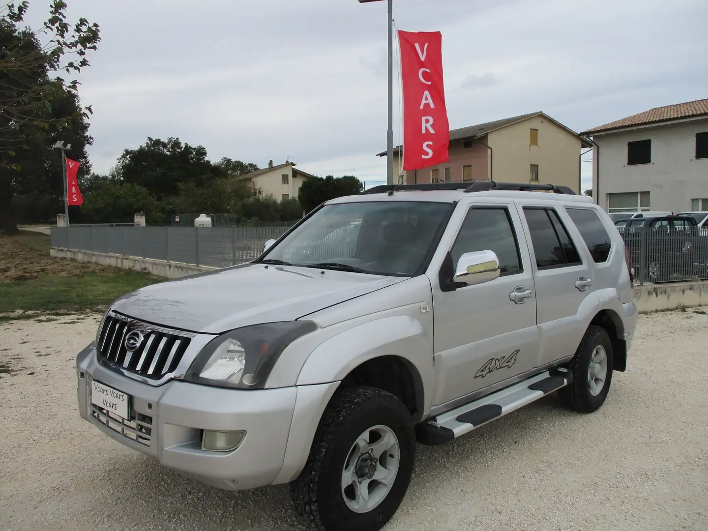 Gac Gonow GX6 2.0 4X4 GPL AUTOCARRO 5 POSTI Stříbrná - 2