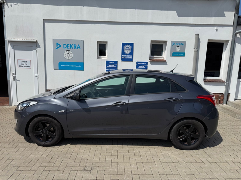 Hyundai i30 blue Classic*KLIMA*HU04/28* — photo 2