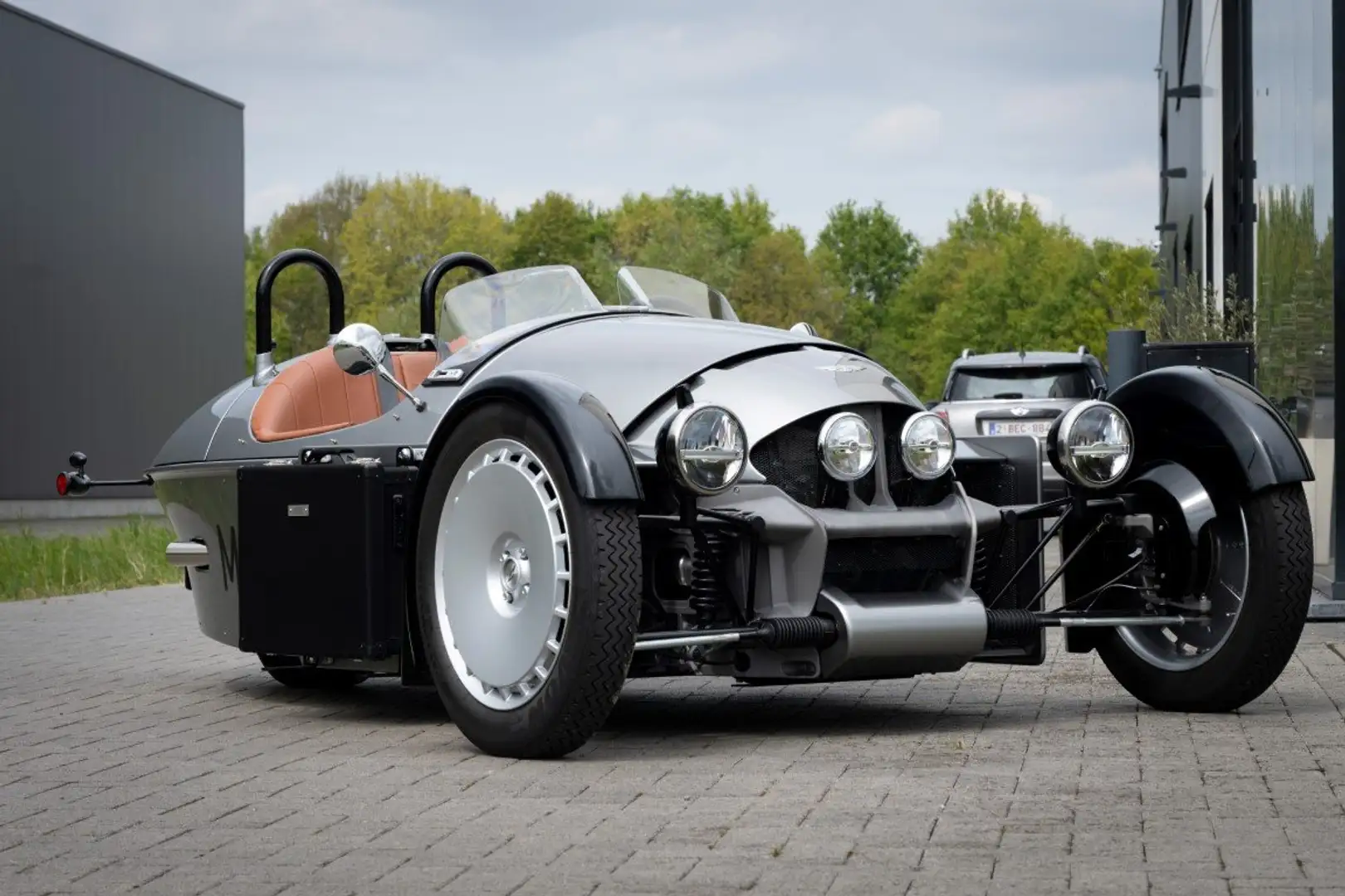Morgan 3-Wheeler Super 3 ||  500 km Сірий - 1
