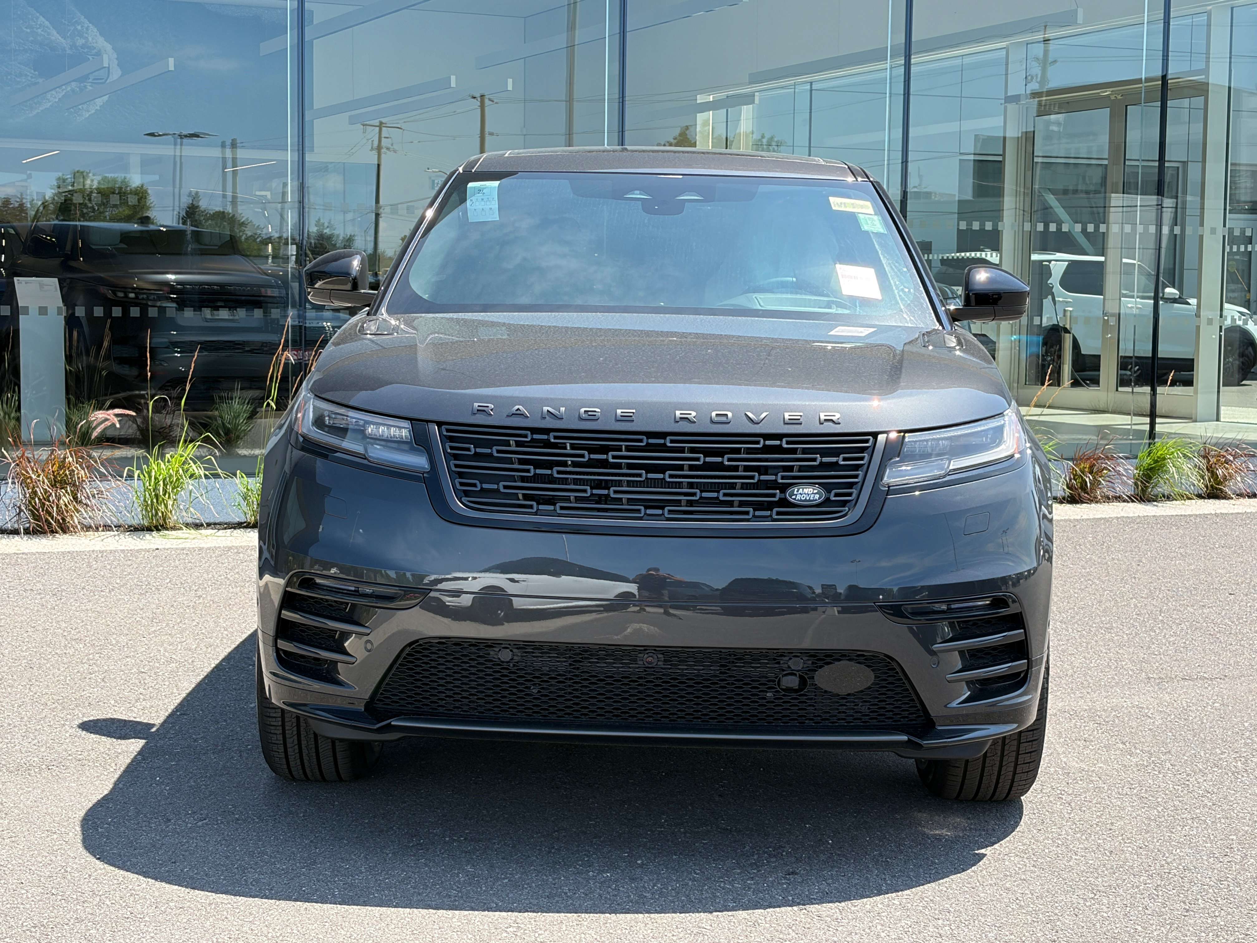 2026 Land Rover Range Rover Velar P250 Belgravia Edition — photo 1