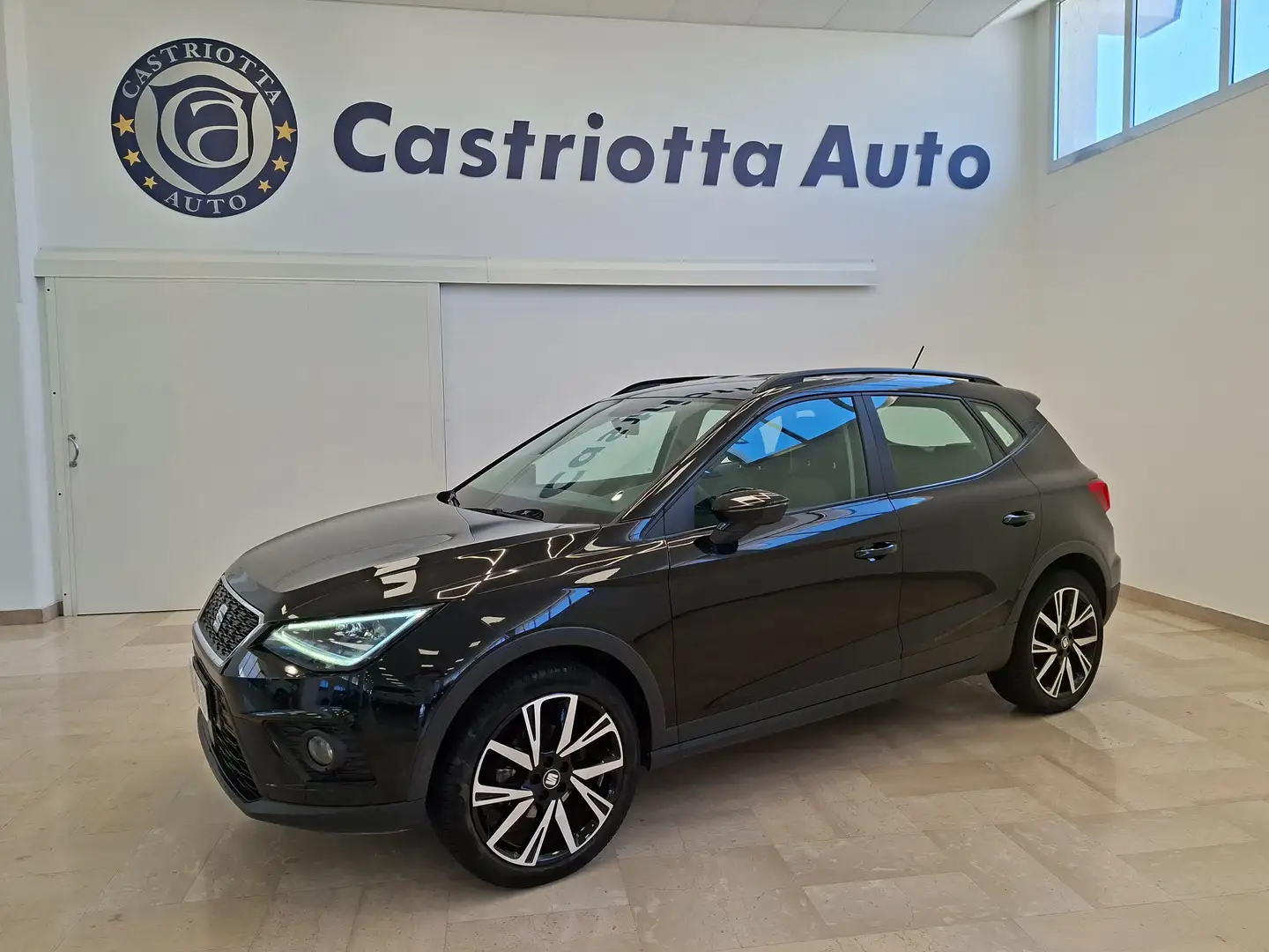 SEAT Arona 1.0 tgi Black Edition 90cv Unico Proprietario !!! Nero - 1
