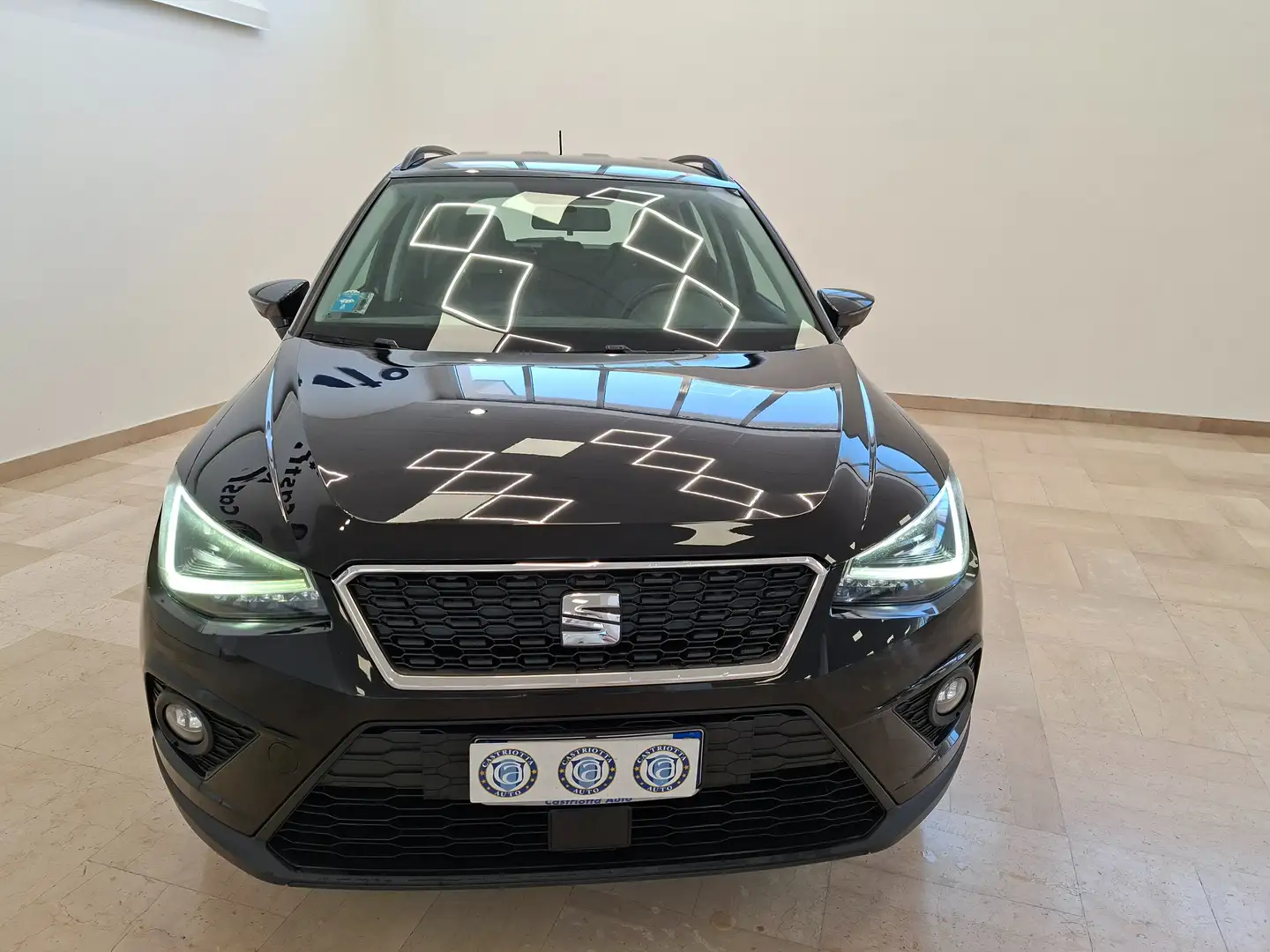 SEAT Arona 1.0 tgi Black Edition 90cv Unico Proprietario !!! Nero - 2
