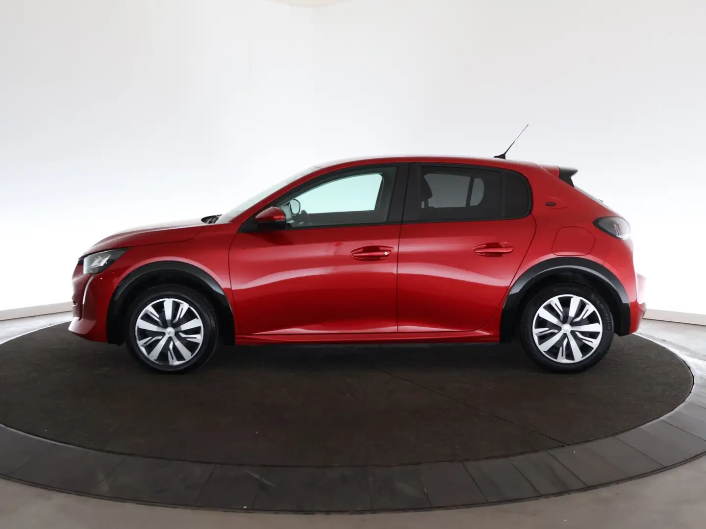 Peugeot e-208 EV Active 50 kWh | Camera | Cruise | Getint glas | Rood - 2